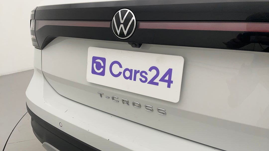 Badge (Boot Left Side)