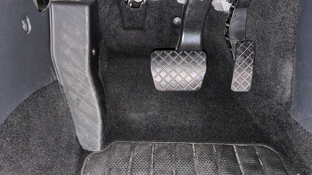 Pedals and Footmat