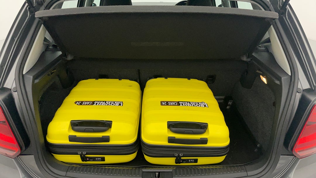 2016 Volkswagen Polo 81 Tsi Comfortline, Automatic, 75864 km, Boot Inside View with Luggage