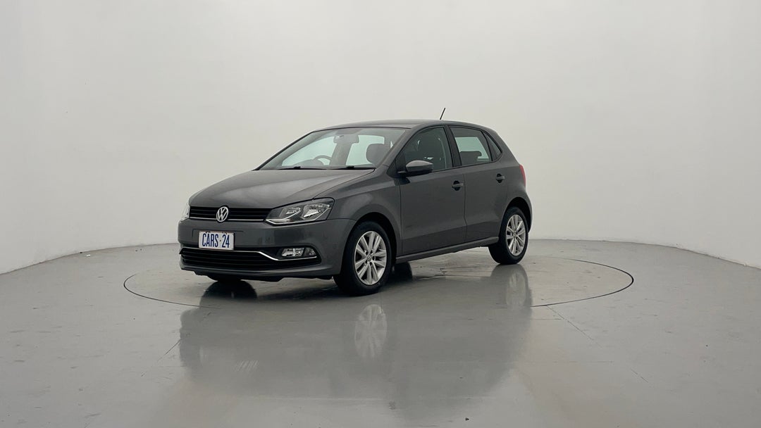 2016 Volkswagen Polo 81 Tsi Comfortline, Automatic, 75864 km, Left Front Diagonal (45- Degree) View