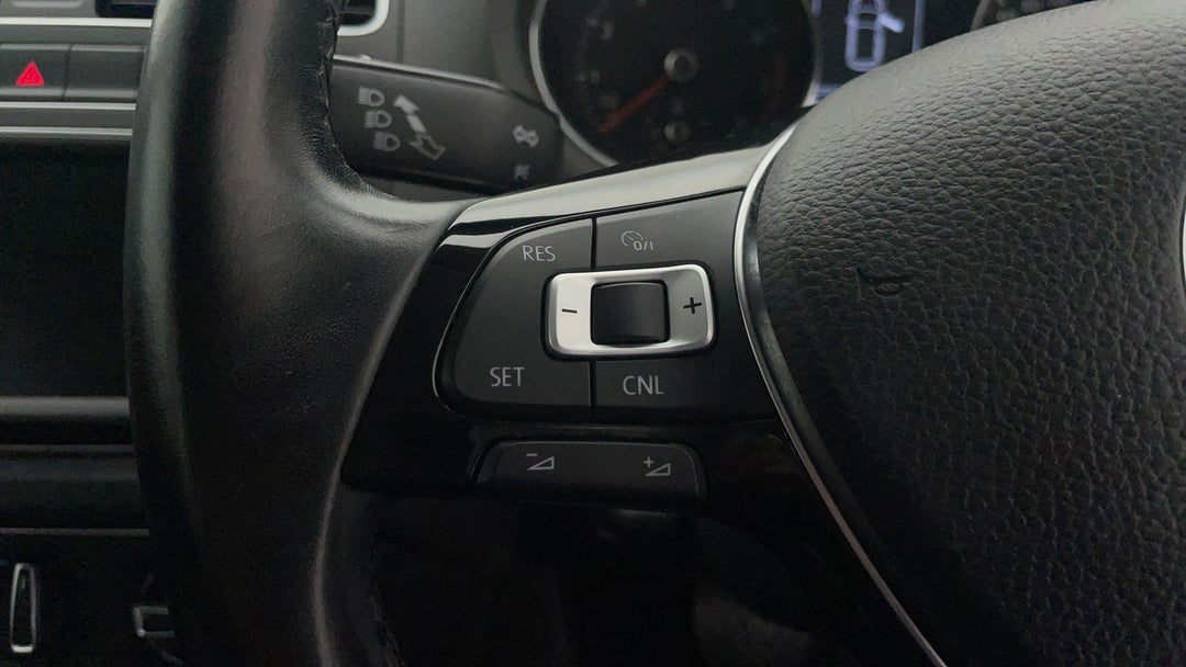 2016 Volkswagen Polo 81 Tsi Comfortline, Automatic, 75864 km, Cruise Control