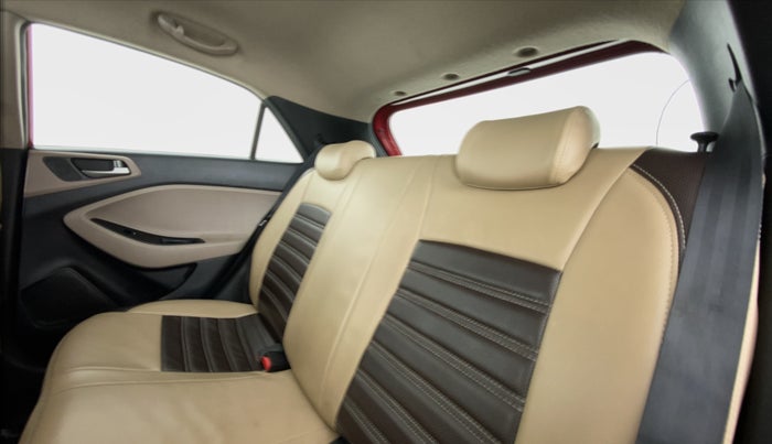 2016 Hyundai Elite i20 ASTA 1.2, Petrol, Manual, 47,447 km, Right Side Rear Door Cabin