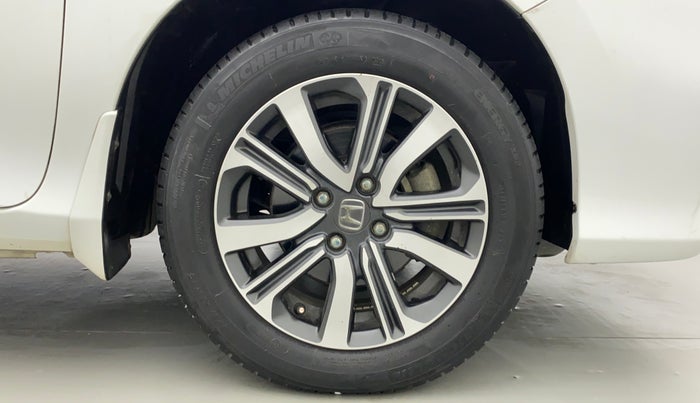 2018 Honda City V MT PETROL, Petrol, Manual, 28,321 km, Right Front Wheel
