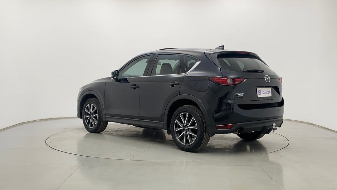 Left Back Diagonal (45- Degree) View