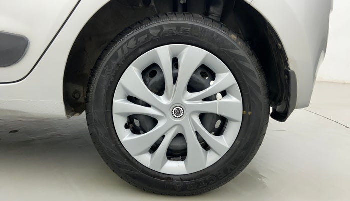 2016 Hyundai Grand i10 SPORTZ 1.2 KAPPA VTVT, Petrol, Manual, 69,989 km, Left Rear Wheel