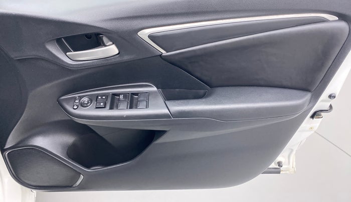 2018 Honda Jazz 1.2 VX AT, Petrol, Automatic, 18,310 km, Driver Side Door Panels Control