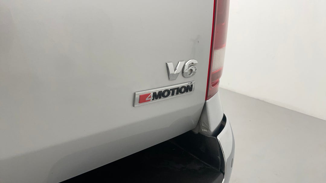 Badge (Boot Right Side)