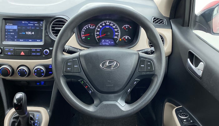 2017 Hyundai Grand i10 SPORTZ (O) 1.2 AT VTVT, Petrol, Automatic, 52,694 km, Steering Wheel Close Up