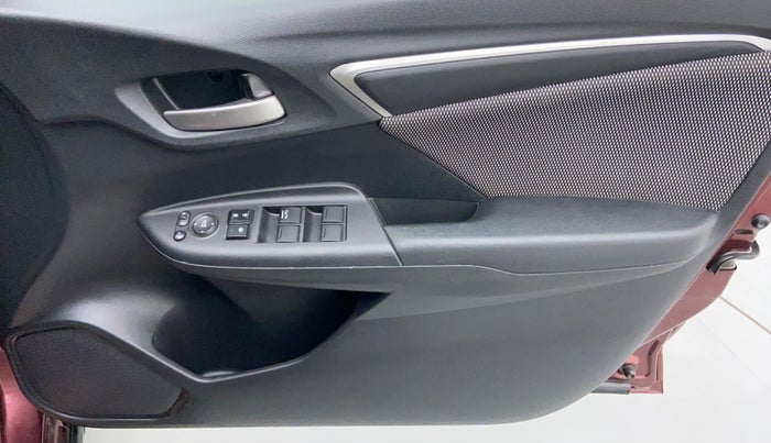 2018 Honda WR-V 1.2 i-VTEC VX MT, Petrol, Manual, 57,933 km, Driver Side Door Panels Control