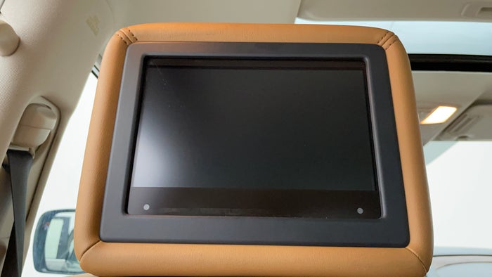 NISSAN PATROL-Display Screen For Rear Passengers