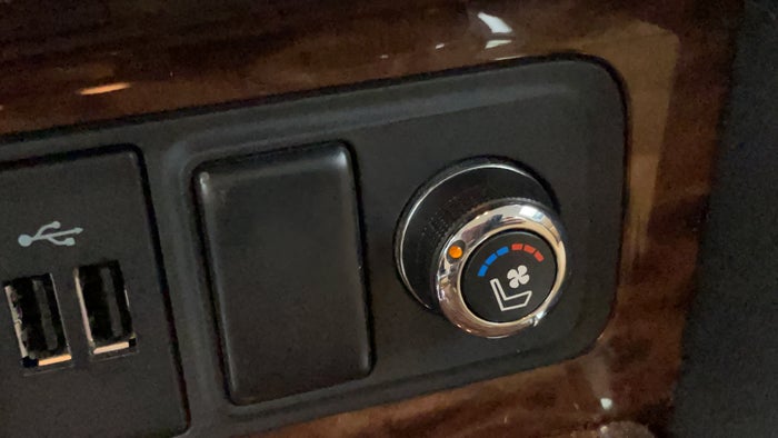 NISSAN PATROL-Ventilated Seats