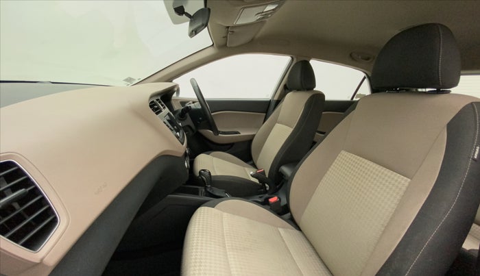 2019 Hyundai Elite i20 ASTA (O) CVT, Petrol, Automatic, 9,901 km, Right Side Front Door Cabin