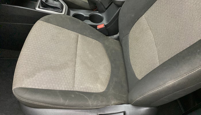 2017 Hyundai Creta 1.6 SX PLUS AUTO PETROL, Petrol, Automatic, 71,261 km, Front left seat (passenger seat) - Cover slightly stained