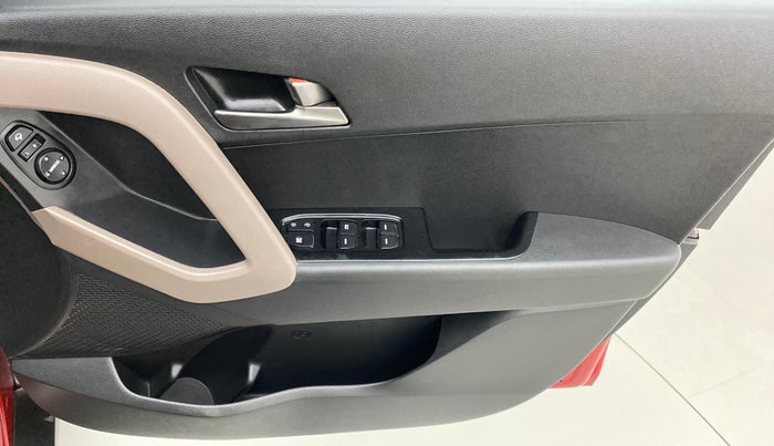 2017 Hyundai Creta 1.6 SX PLUS AUTO PETROL, Petrol, Automatic, 71,261 km, Driver Side Door Panels Control