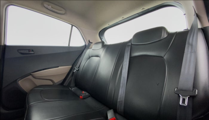 2019 Hyundai Grand i10 MAGNA 1.2 KAPPA VTVT, Petrol, Manual, 83,450 km, Right Side Rear Door Cabin