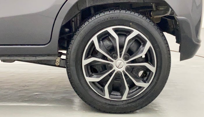 2017 Maruti Alto K10 VXI AMT P, Petrol, Automatic, 24,316 km, Left Rear Wheel