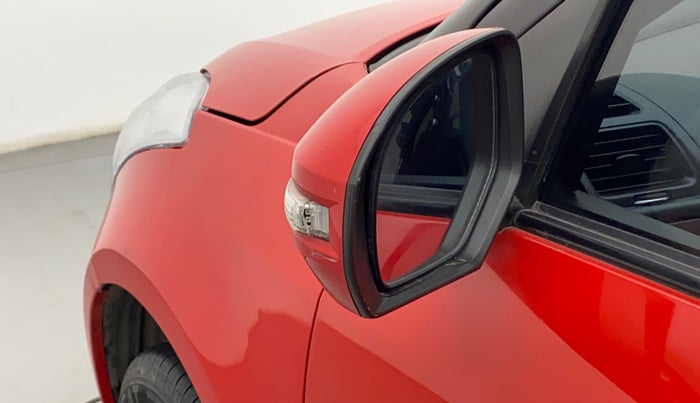 2015 Maruti Swift VXI, Petrol, Manual, 59,108 km, Left rear-view mirror - Mirror motor not working