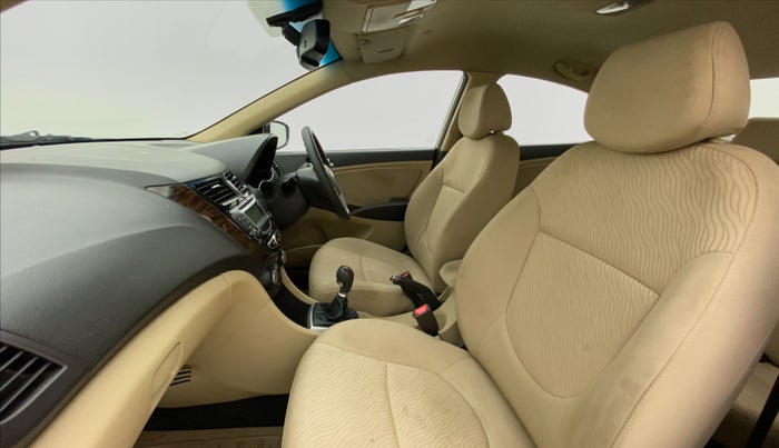 2012 Hyundai Verna FLUIDIC 1.6 SX VTVT, Petrol, Manual, 53,205 km, Right Side Front Door Cabin