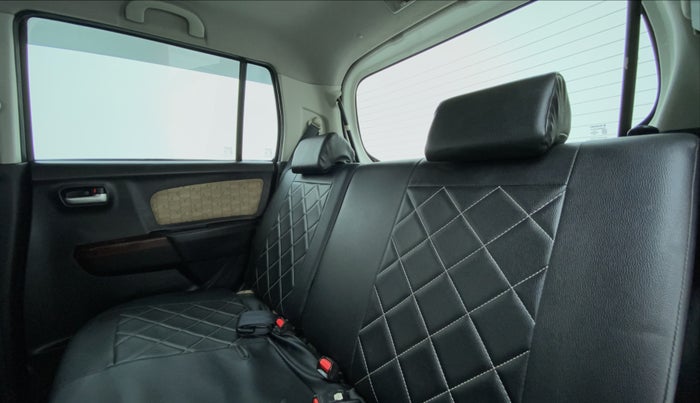 2018 Maruti Wagon R 1.0 VXI, Petrol, Manual, 49,087 km, Right Side Rear Door Cabin