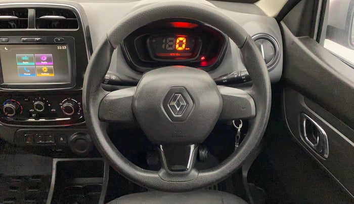 2019 Renault Kwid 1.0 RXT Opt, Petrol, Manual, 12,936 km, Steering Wheel Close Up