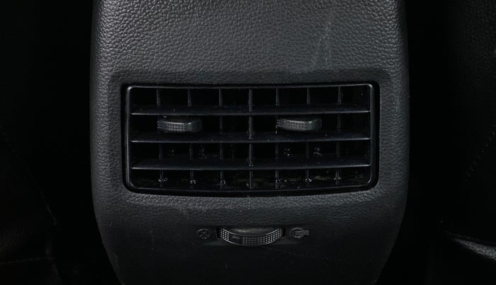 2017 Hyundai Elite i20 SPORTZ 1.2, CNG, Manual, 43,252 km, Rear AC Vents