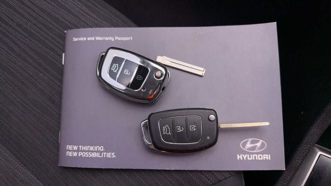 2016 Hyundai Accent Active, Automatic, 160455 km, Key Close-up