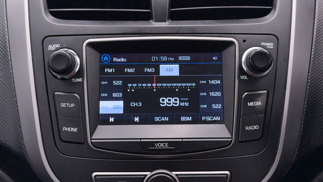 2016 Hyundai Accent Active, Automatic, 160455 km, Infotainment System