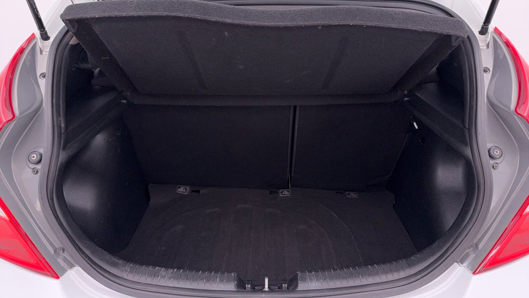 2016 Hyundai Accent Active, Automatic, 160455 km, Boot Inside View