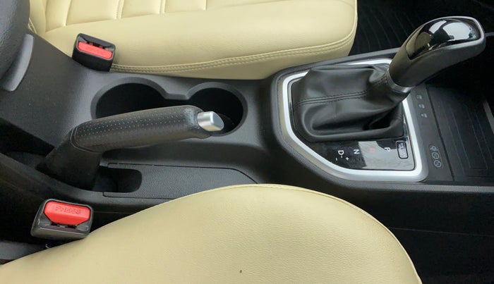 2018 Hyundai Creta 1.6 VTVT SX AUTO, Petrol, Automatic, 20,775 km, Gear Lever