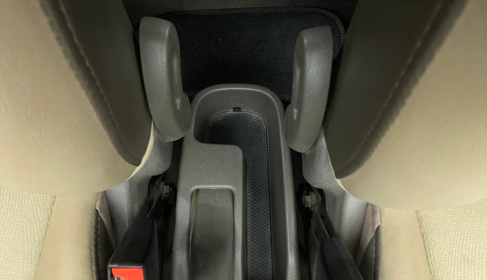 2015 Hyundai i10 SPORTZ 1.1 IRDE2, Petrol, Manual, 37,085 km, Driver Side Adjustment Panel
