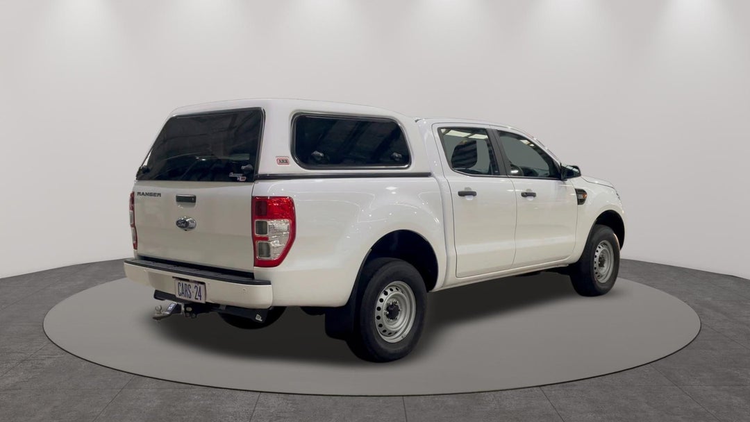 Right Back Diagonal (45- Degree) View