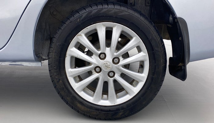 2011 Toyota Etios V, Petrol, Manual, 1,06,360 km, Left Rear Wheel