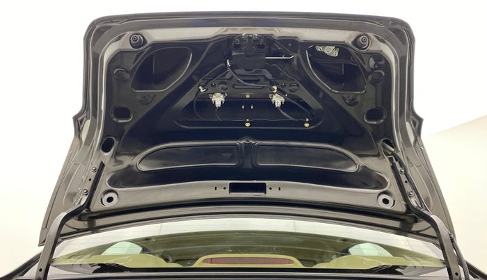 2016 Honda Amaze 1.2L I-VTEC SX, Petrol, Manual, 58,593 km, Boot Door Open