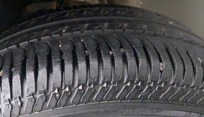 2014 Ford Ecosport TREND 1.5L DIESEL, Diesel, Manual, 59,422 km, Left Rear Tyre Tread