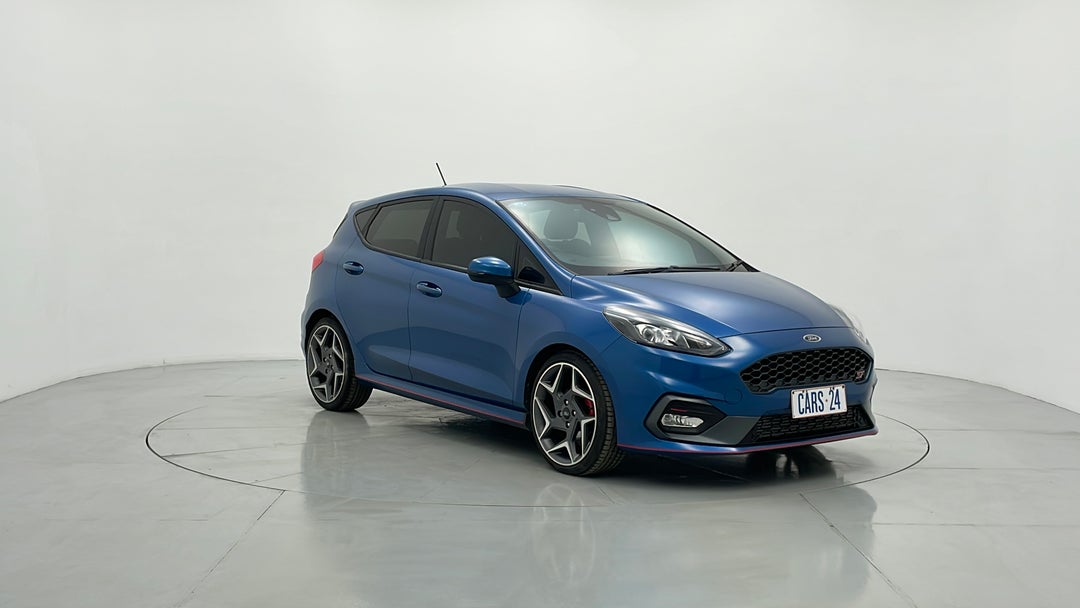 Right Front Diagonal (45- Degree) View