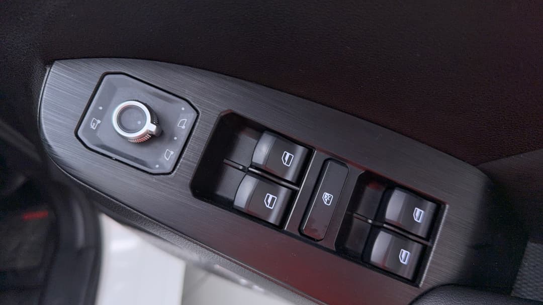 Drivers Side Door Panel Controls