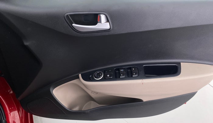 2018 Hyundai Grand i10 SPORTZ (O) 1.2 AT VTVT, Petrol, Automatic, 15,454 km, Driver Side Door Panels Control