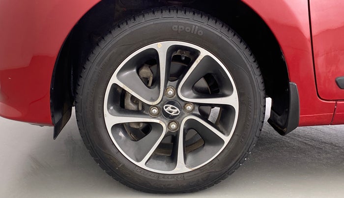 2018 Hyundai Grand i10 SPORTZ (O) 1.2 AT VTVT, Petrol, Automatic, 15,454 km, Left Front Wheel