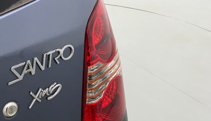 2010 Hyundai Santro Xing GL, Petrol, Manual, 54,938 km, Right tail light - Reverse gear light not functional
