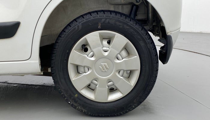 2014 Maruti Wagon R 1.0 LXI, Petrol, Manual, 2,060 km, Left Rear Wheel