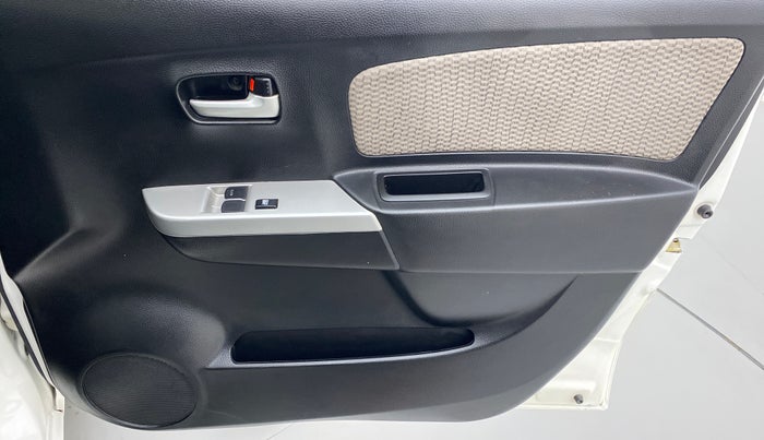 2014 Maruti Wagon R 1.0 LXI, Petrol, Manual, 2,060 km, Driver Side Door Panels Control