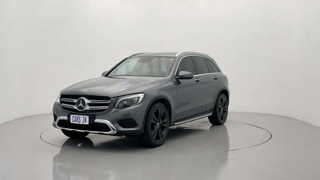 Left Front Diagonal (45- Degree) View