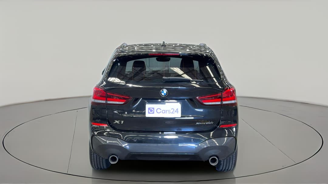 2022 BMW X1 sDrive 20i M Sport, Automatic, 38718 km, Back/Rear View