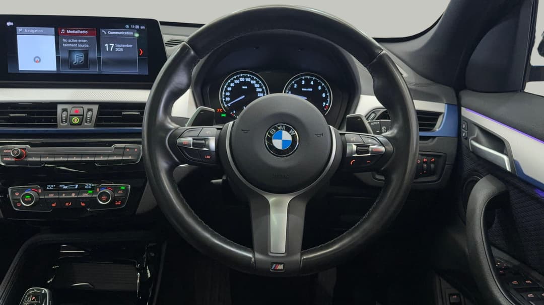 2022 BMW X1 sDrive 20i M Sport, Automatic, 38718 km, Steering Wheel Close-up