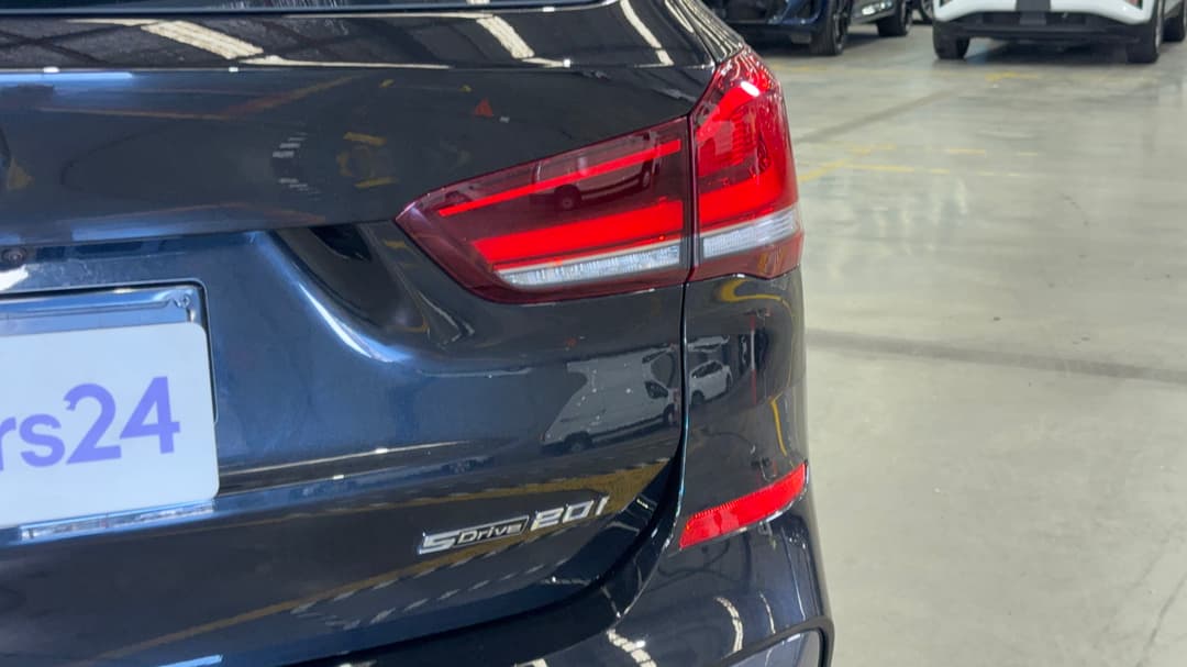 2022 BMW X1 sDrive 20i M Sport, Automatic, 38718 km, Badge (Boot Right Side)