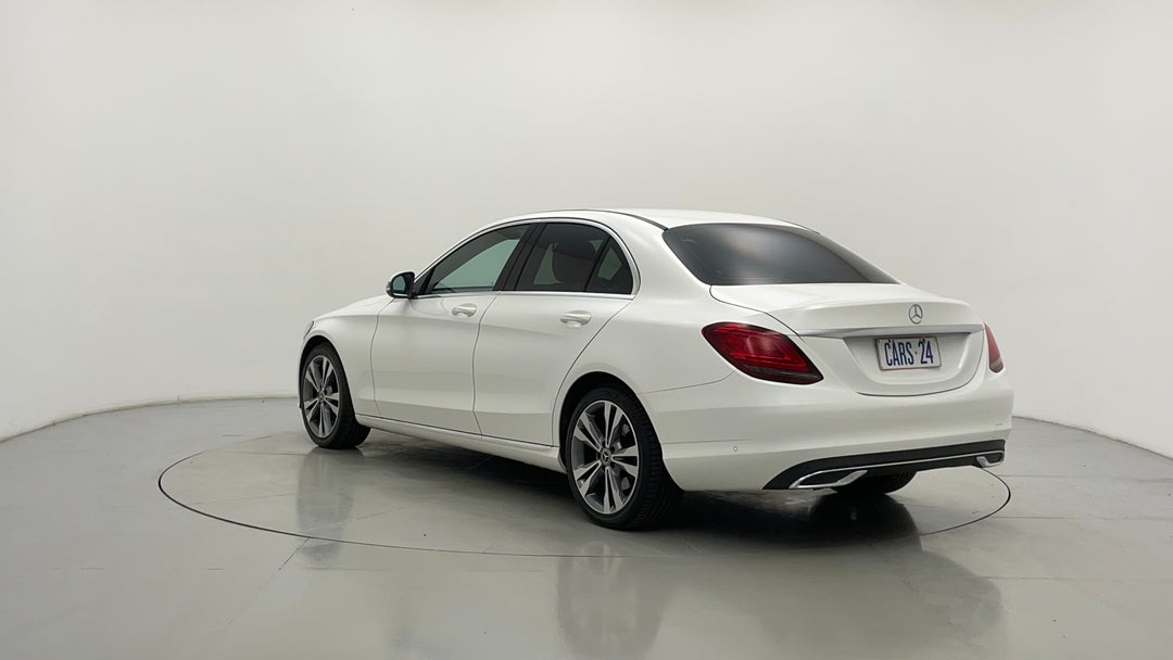 Left Back Diagonal (45- Degree) View