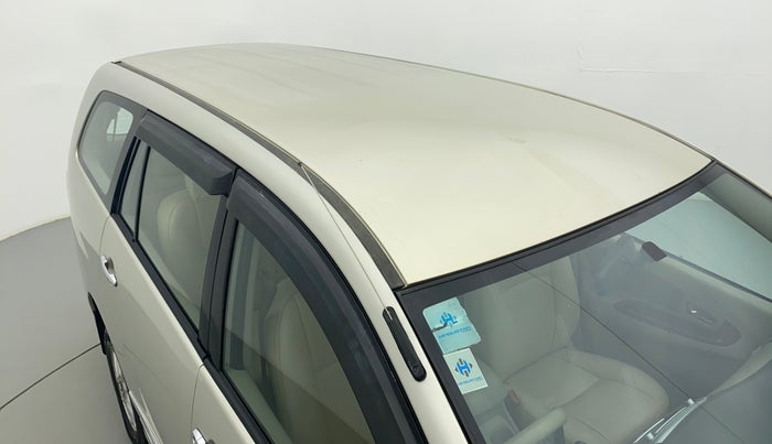 2013 Toyota Innova 2.5 VX 8 STR BS IV, Diesel, Manual, 2,81,647 km, Roof/Sunroof View