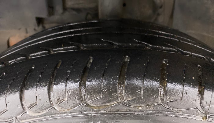 2019 Tata NEXON XM DIESEL, Diesel, Manual, 59,380 km, Left Front Tyre Tread