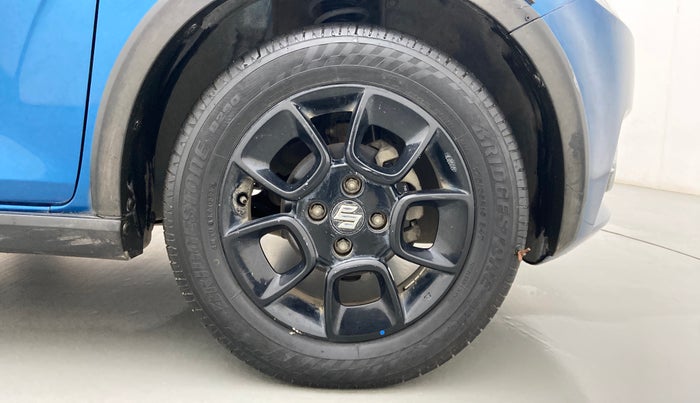 2017 Maruti IGNIS ZETA 1.2 AMT, Petrol, Automatic, 53,795 km, Right Front Wheel