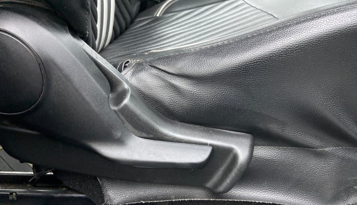 2017 Maruti IGNIS ZETA 1.2 AMT, Petrol, Automatic, 53,795 km, Driver Side Adjustment Panel